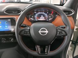 
										Nissan Magnite 1.0T Acenta Plus Cvt full									