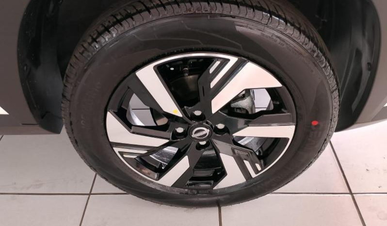
								Nissan Magnite 1.0T Acenta Plus Cvt full									