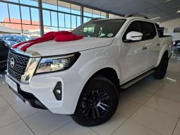 
										Nissan Navara 2.5D Le D Cab At full									
