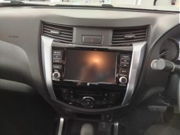
										Nissan Navara 2.5D Le Plus D Cab 4X2 At full									