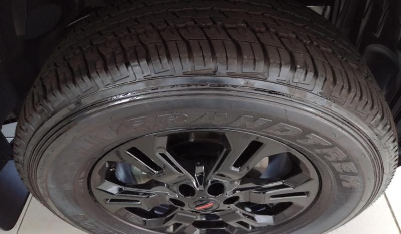 
								Nissan Navara 2.5D Pro-2X D Cab 4X2 At full									