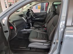 
										Nissan Navara 2.5D Pro-2X D Cab 4X2 At full									