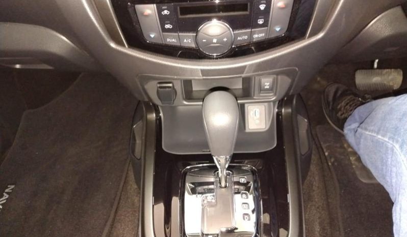 
								Nissan Navara 2.5D Pro-2X D Cab 4X2 At full									