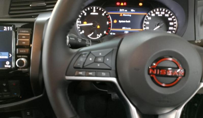 
								Nissan Navara 2.5D Pro-2X D Cab 4X2 At full									