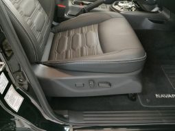 
										Nissan Navara 2.5D Pro-2X D Cab 4X2 At full									