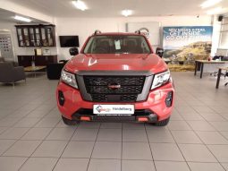 
										Nissan Navara 2.5D Pro-2X D Cab 4X2 At full									