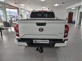 Nissan Navara 2.5D Pro-4X D Cab 4X4 At