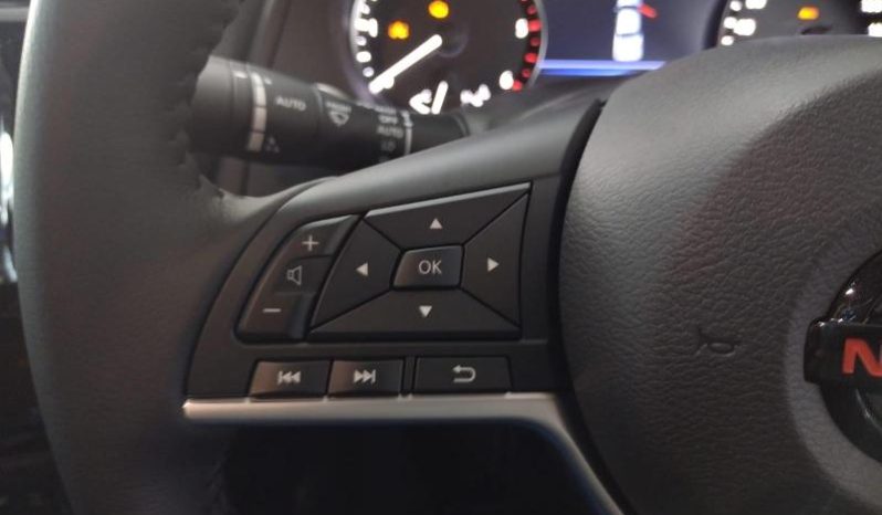 
								Nissan Navara 2.5D Pro-4X D Cab 4X4 At full									