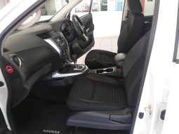 
										Nissan Navara 2.5D Se 4X2 D Cab At full									