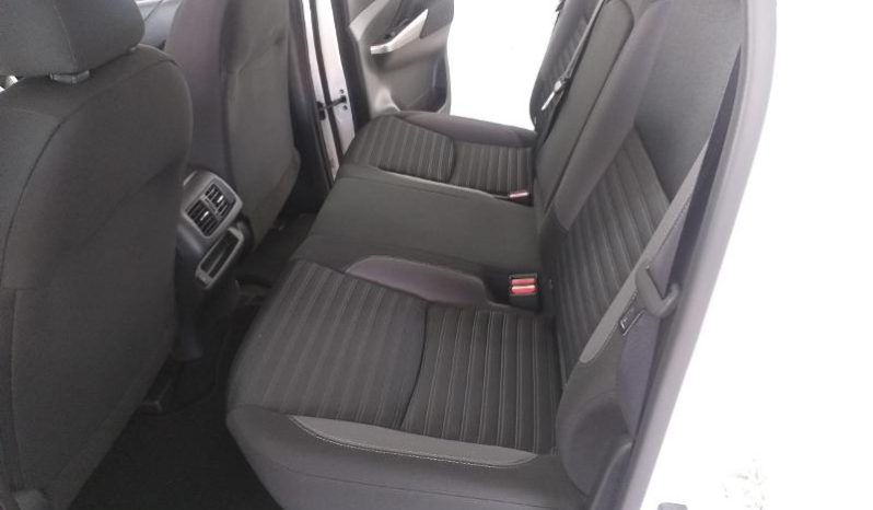 
								Nissan Navara 2.5D Se 4X2 D Cab At full									