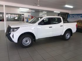 Nissan Navara 2.5D Se 4X2 D Cab At