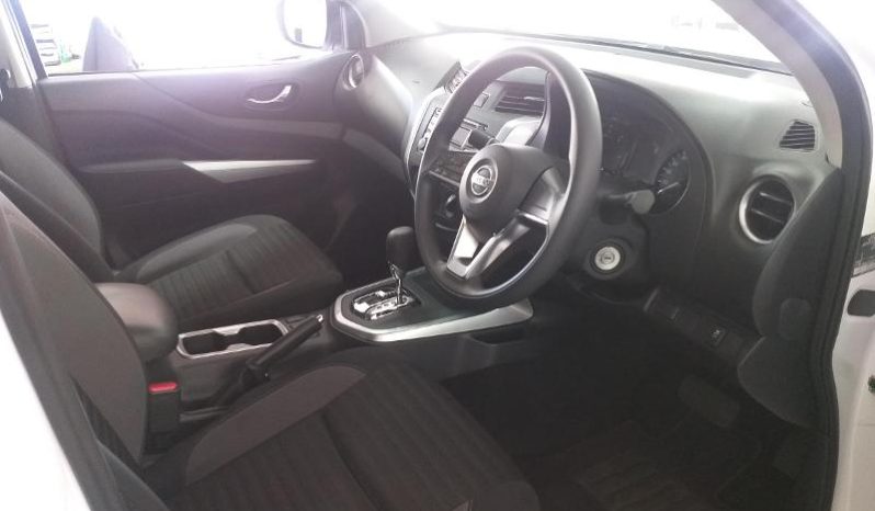 
								Nissan Navara 2.5D Se 4X2 D Cab At full									