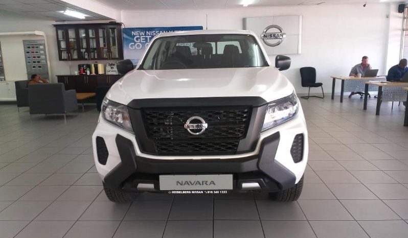 
								Nissan Navara 2.5D Se 4X2 D Cab At full									