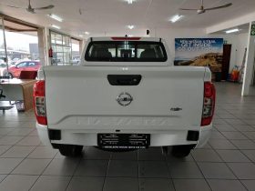Nissan Navara 2.5D Se D Cab