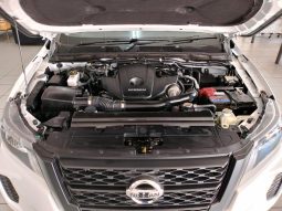 
										Nissan Navara 2.5D Se D Cab full									