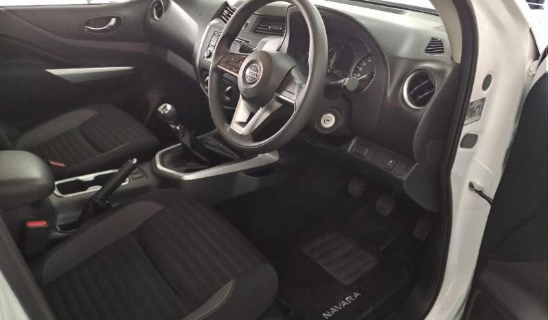 
								Nissan Navara 2.5D Se D Cab 4X2 full									