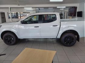 Nissan Navara 2.5D Se D Cab 4X2