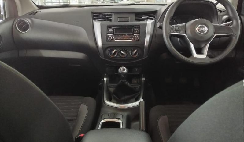 
								Nissan Navara 2.5D Se D Cab 4X2 full									