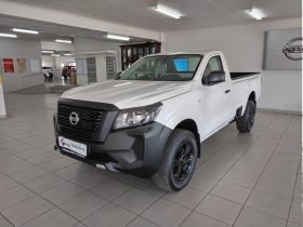 Nissan Navara 2.5D Xe S Cab 4X2