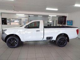 
										Nissan Navara 2.5D Xe S Cab 4X2 full									