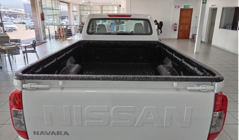 
								Nissan Navara 2.5D Xe S Cab 4X2 full									