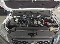 
										Nissan Navara 2.5D Xe S Cab 4X2 full									