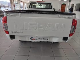 Nissan Navara 2.5D Xe S Cab 4X2