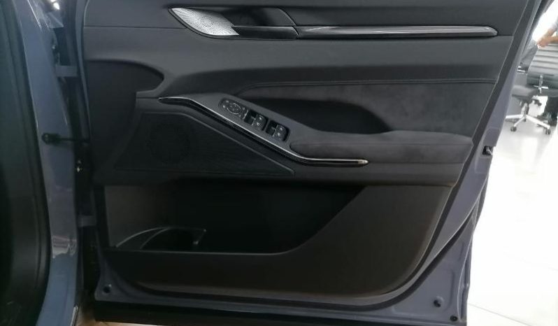 
								Haval H6 2.0T Gt S-Luxury 4wd Dct full									