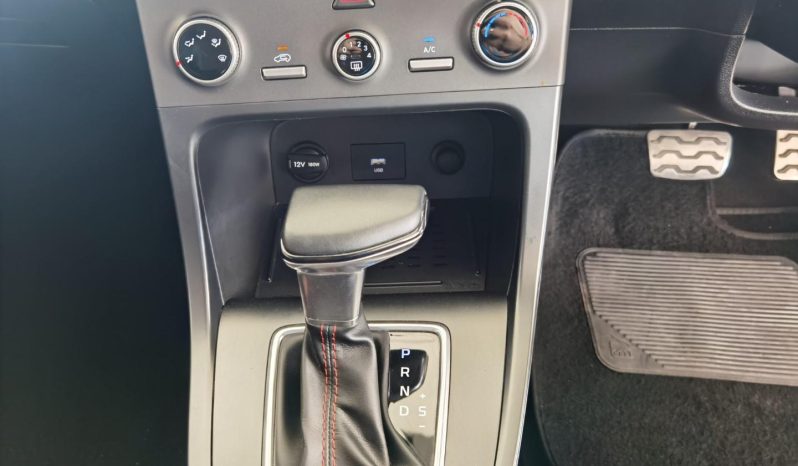 
								Hyundai Creta 1.4 Tgdi Executive Dct 2 Tone full									