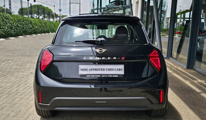 
								MINI Hatch 3-Door Cooper S full									