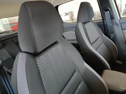 
										Nissan Magnite 1.0 Acenta full									