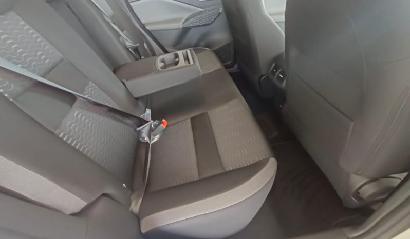 
								Nissan Magnite 1.0 Acenta full									
