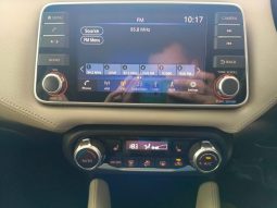 
										Nissan Micra 1.0T Tekna full									