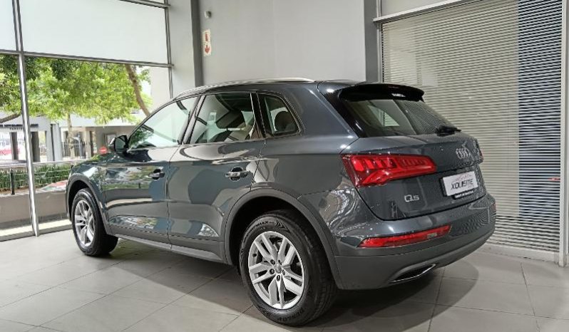 
								Audi Q5 2.0 Tfsi Quattro S Tronic full									