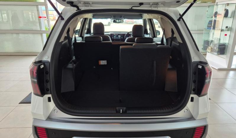 
								Hyundai Alcazar 2.0 Executive At full									