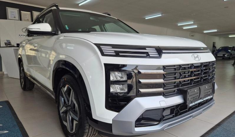 
								Hyundai Alcazar 2.0 Executive At full									