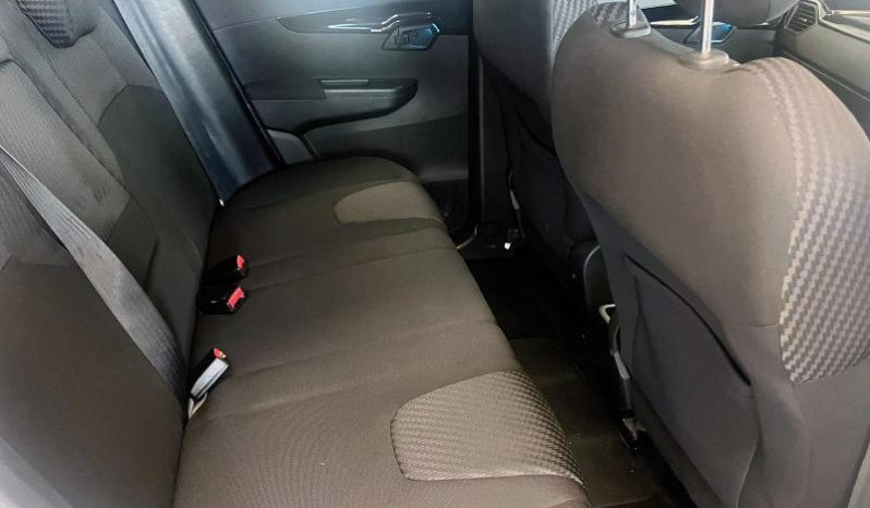 
								Mahindra Kuv 100 Nxt 1.2 Td K8 full									