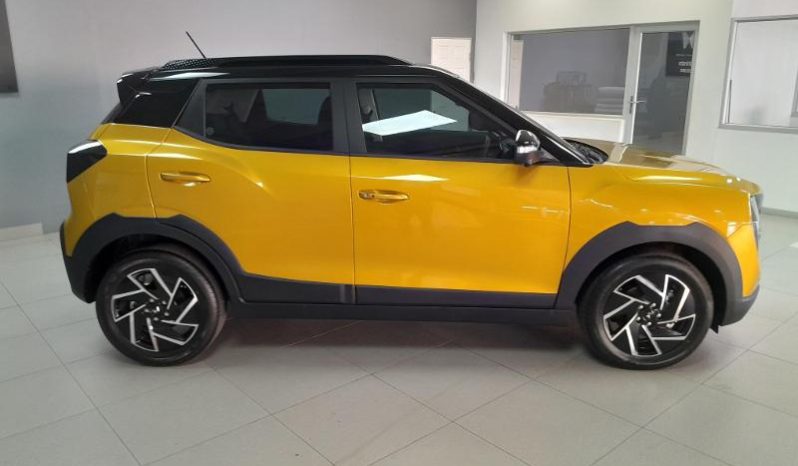 
								Mahindra XUV 3X0 1.2 AX7L AT full									