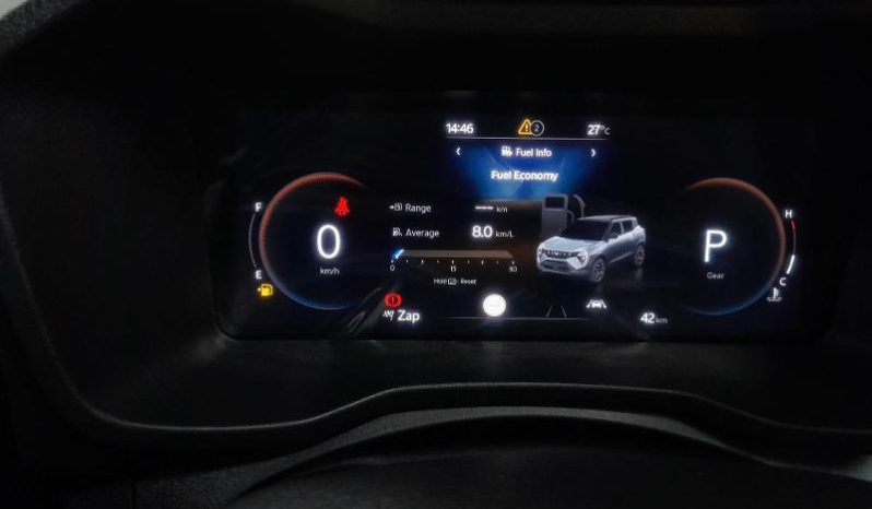 
								Mahindra XUV 3X0 1.2 AX7L AT full									