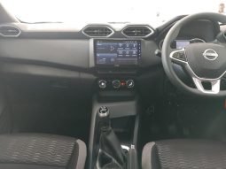
										Nissan Magnite 1.0 Visia full									