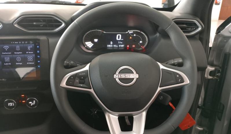 
								Nissan Magnite 1.0 Visia full									