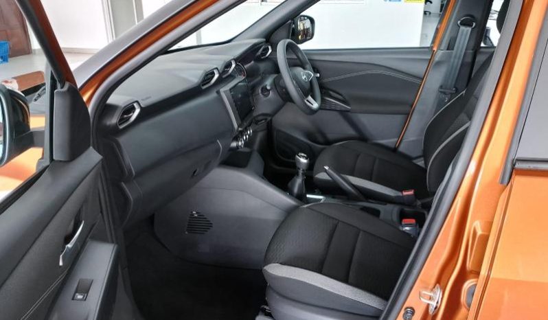 
								Nissan Magnite 1.0 Visia full									