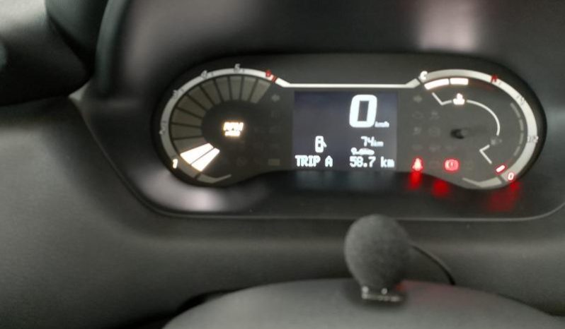 
								Nissan Magnite 1.0 Visia full									