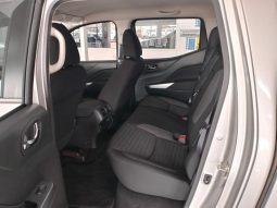 
										Nissan Navara 2.5D Le D Cab 4X2 At full									