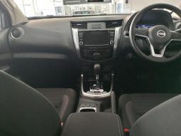 
										Nissan Navara 2.5D Le D Cab 4X2 At full									