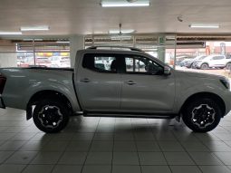 
										Nissan Navara 2.5D Le D Cab 4X2 At full									
