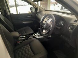 
										Nissan Navara 2.5D Le Plus D Cab 4X4 At full									