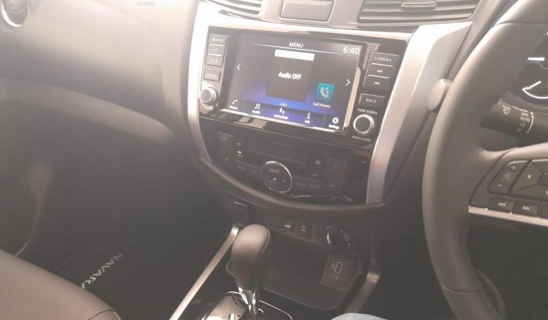 
								Nissan Navara 2.5D Le Plus D Cab 4X4 At full									