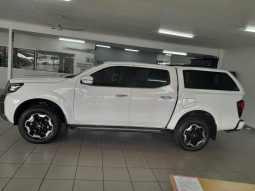 
										Nissan Navara 2.5D Le Plus D Cab 4X4 At full									