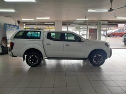 
										Nissan Navara 2.5D Le Plus D Cab 4X4 At full									